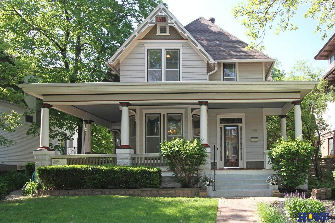 1925 E Street - Photo 1