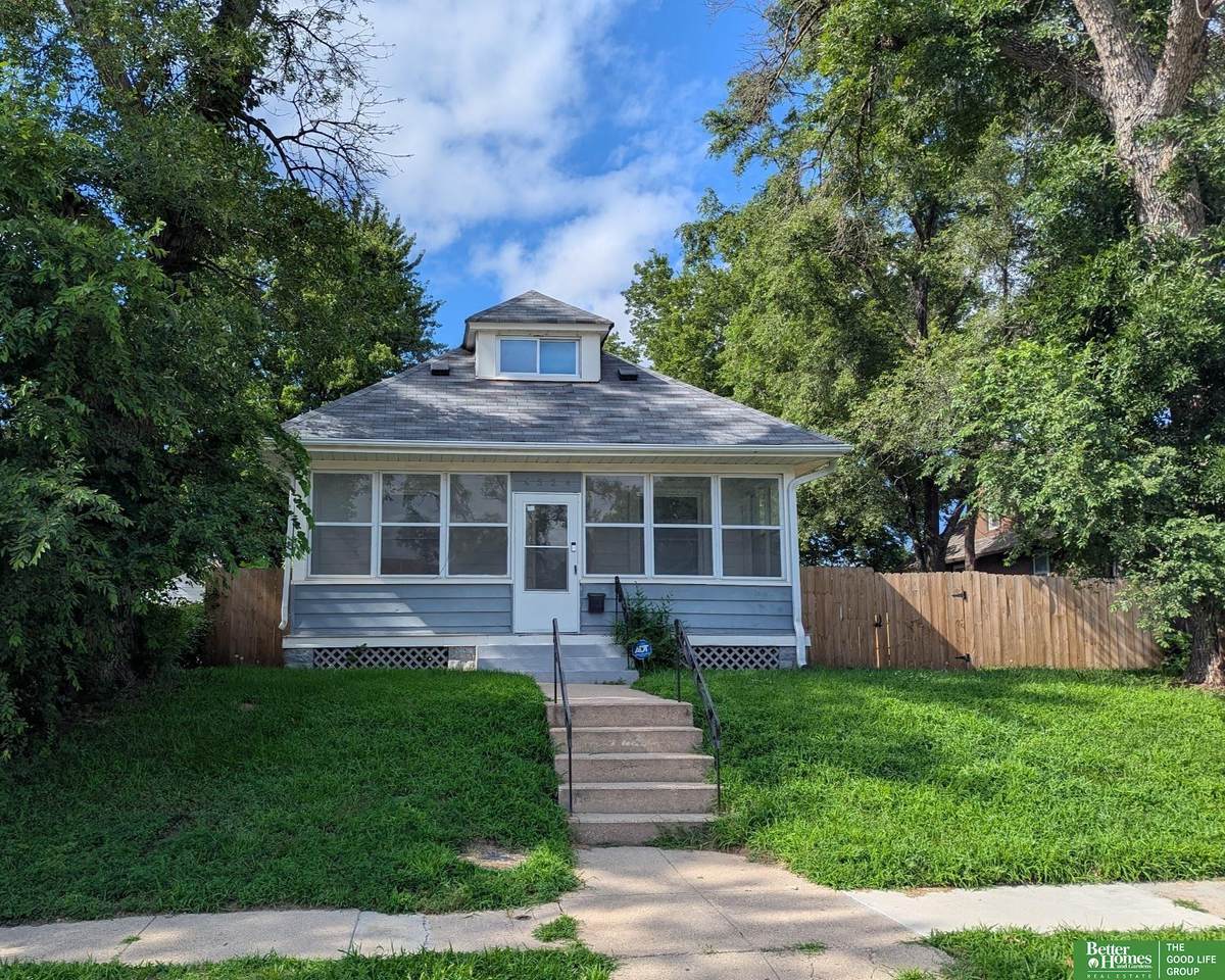 4324 Grand Avenue - Photo 1