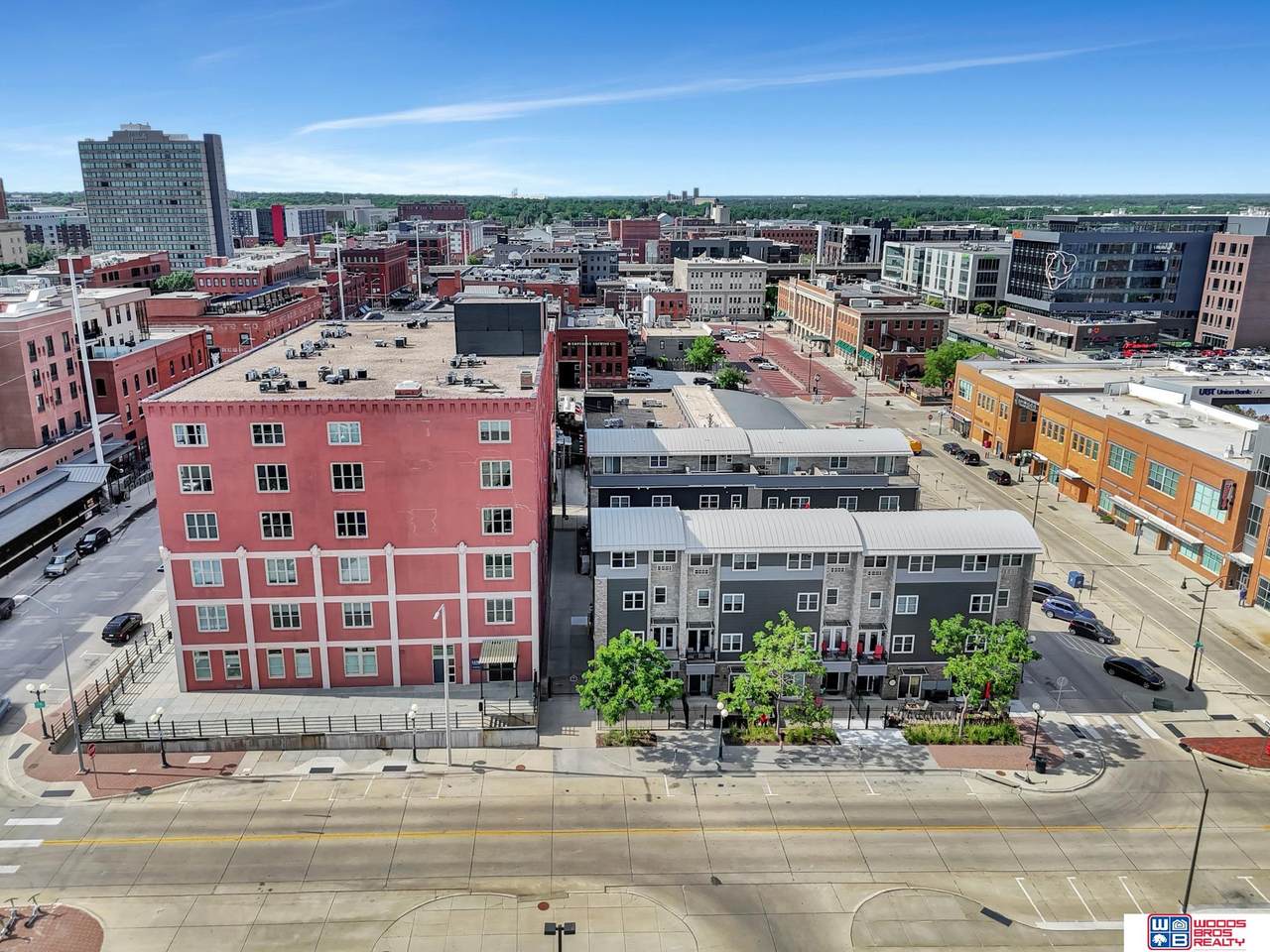 725 R Street - Photo 1