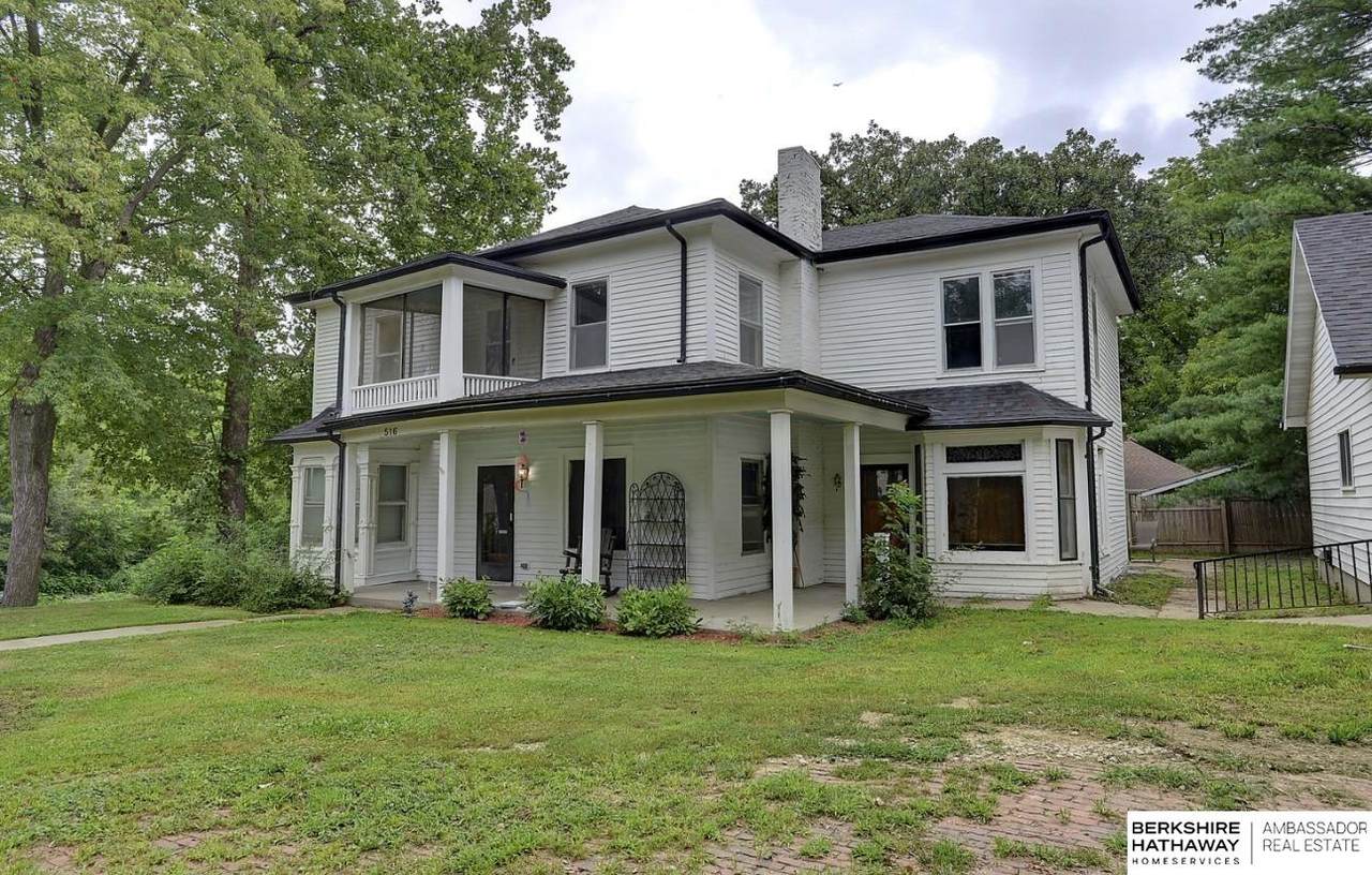 516 14th Street - Photo 1