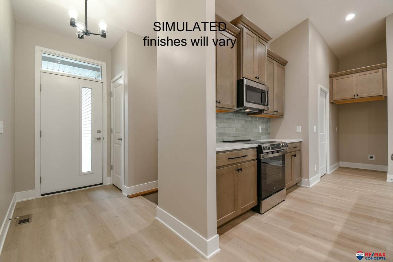 943 Avondale Street - Photo 1