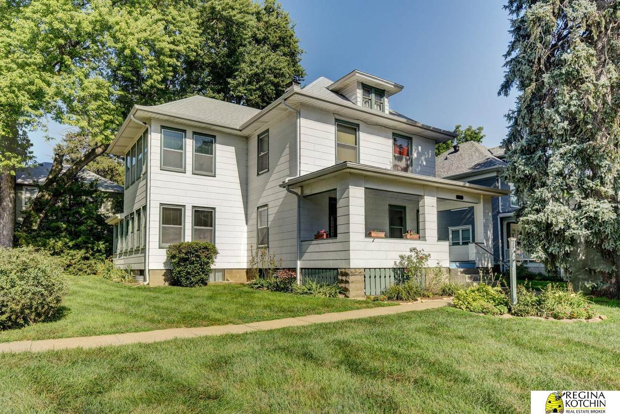 1004 Glenwood Avenue - Photo 1