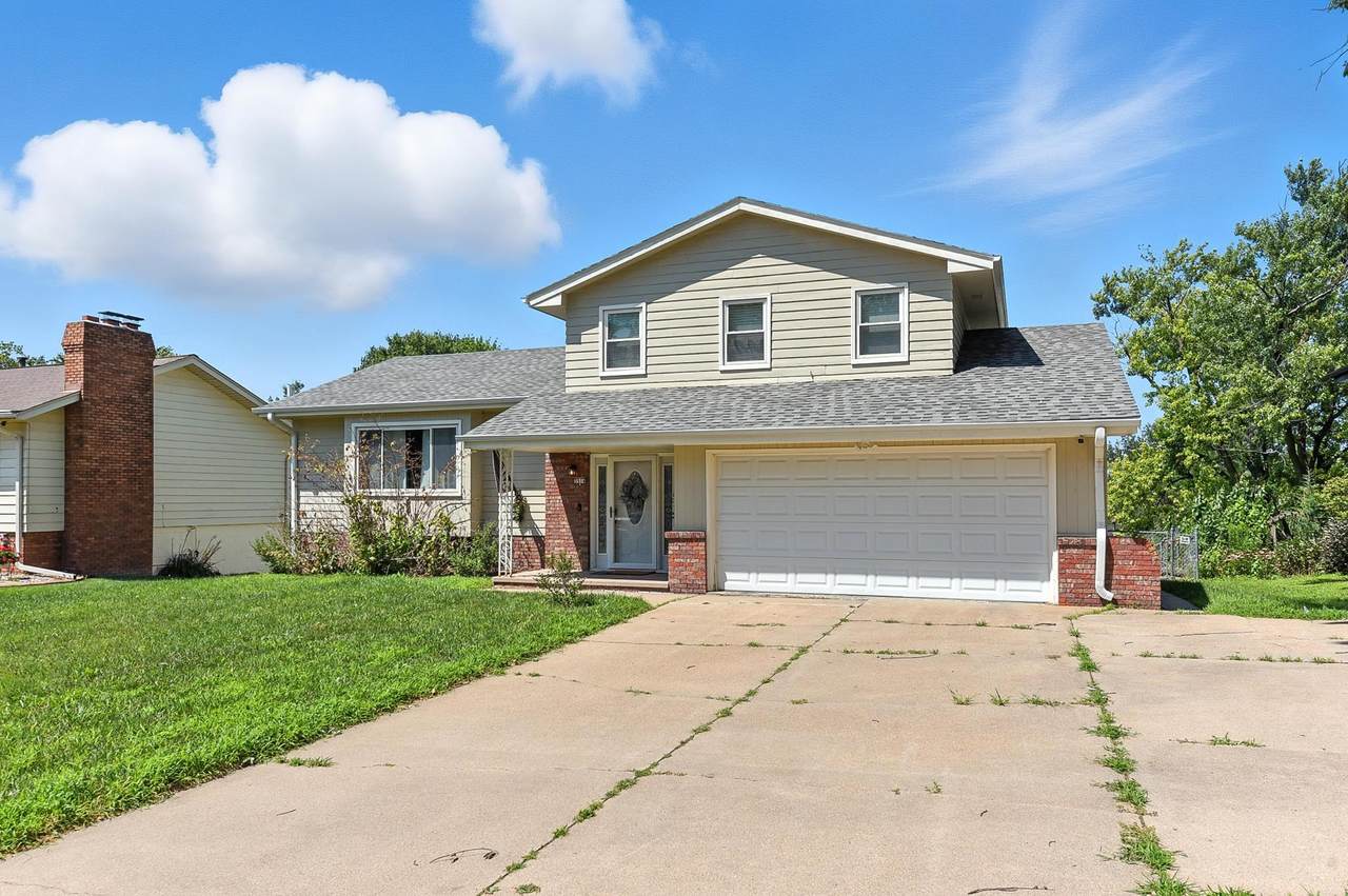 3914 94th Street - Photo 1