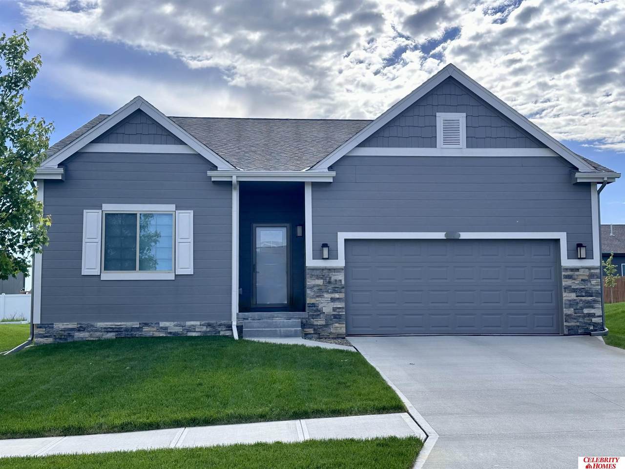 9405 171 Street - Photo 1