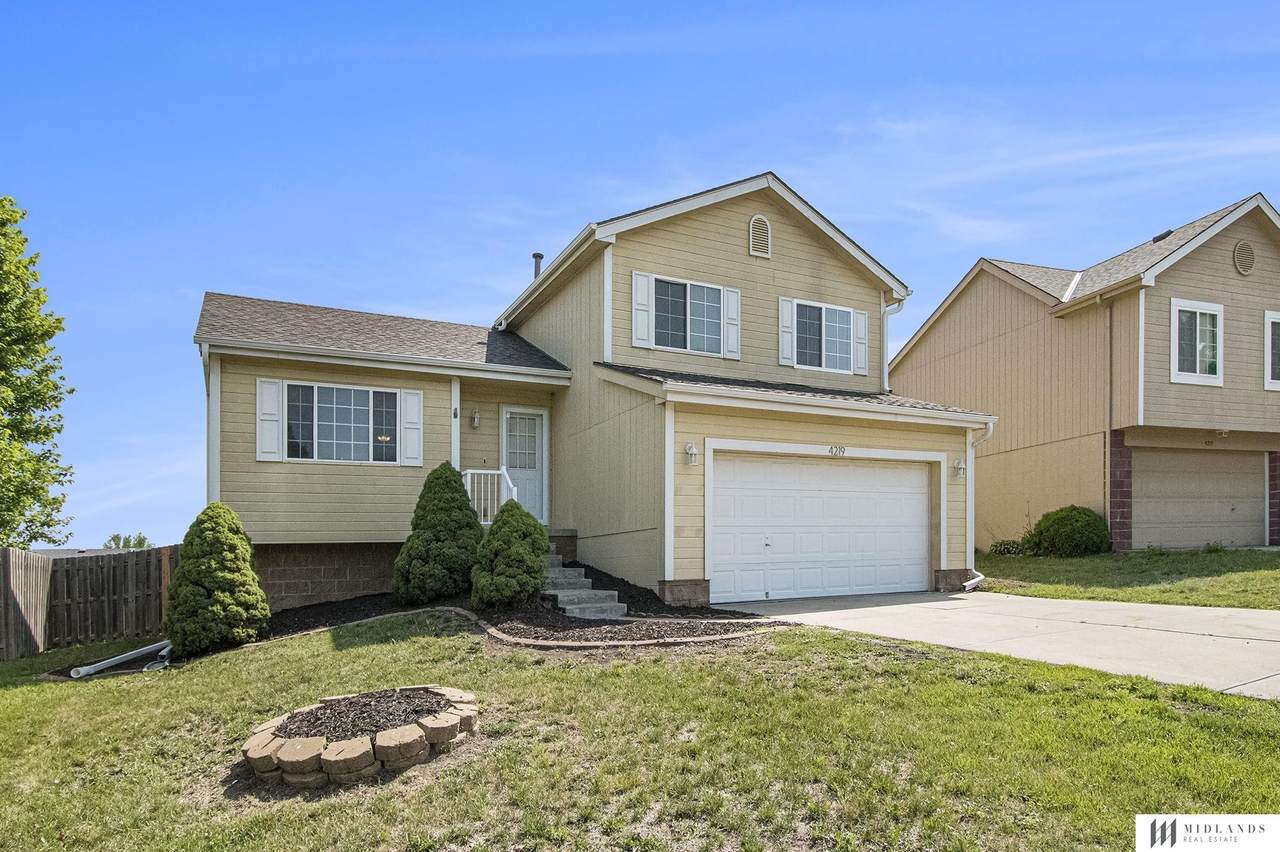 4219 171st Avenue - Photo 1