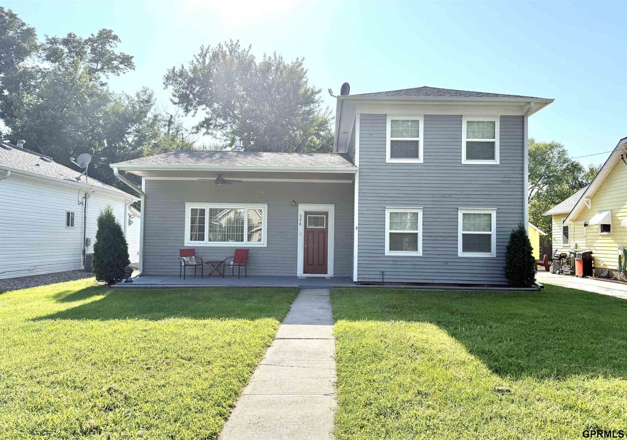 326 9th Street - Photo 1