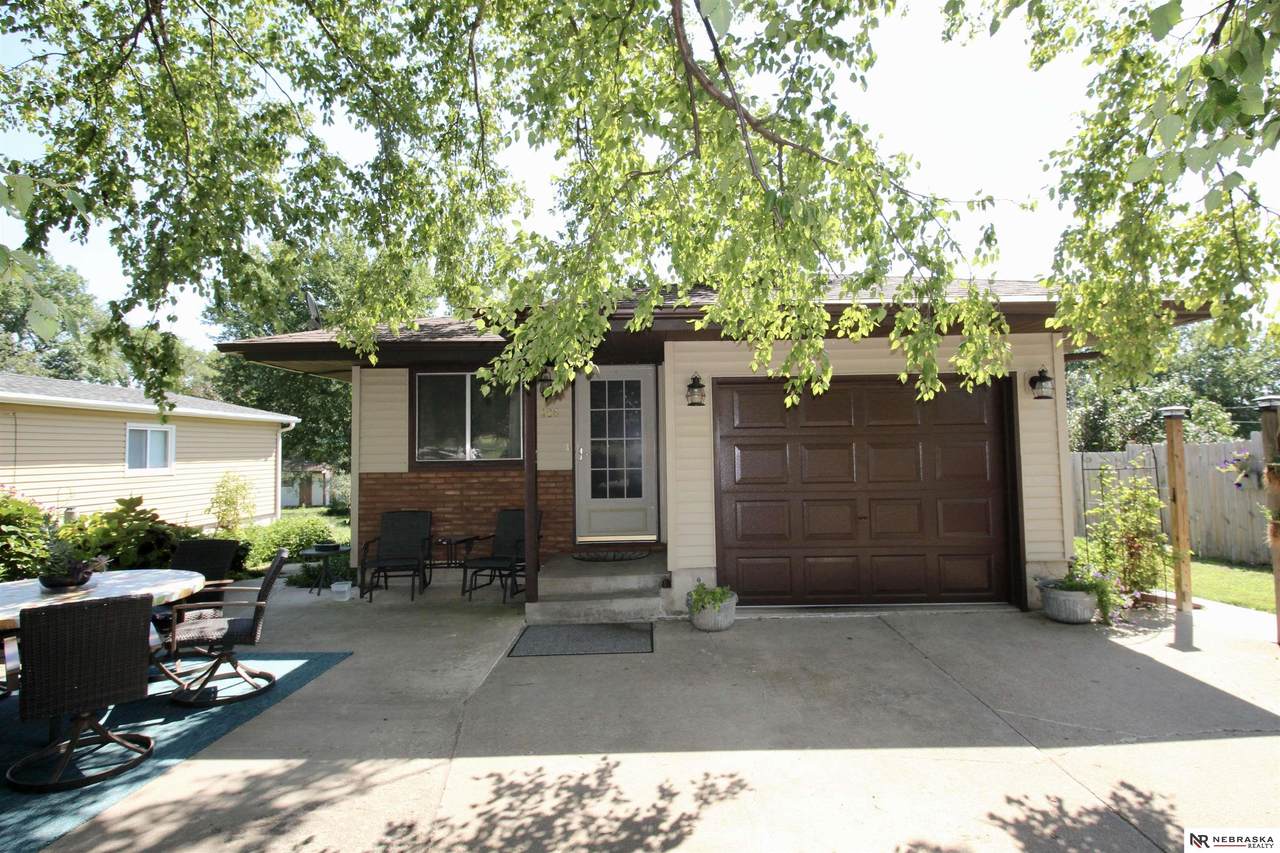 426 Franklin Street - Photo 1