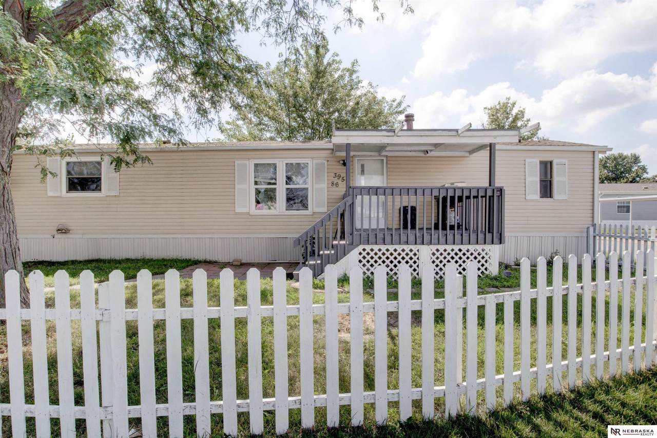 3951 South 151 Plaza - Photo 1