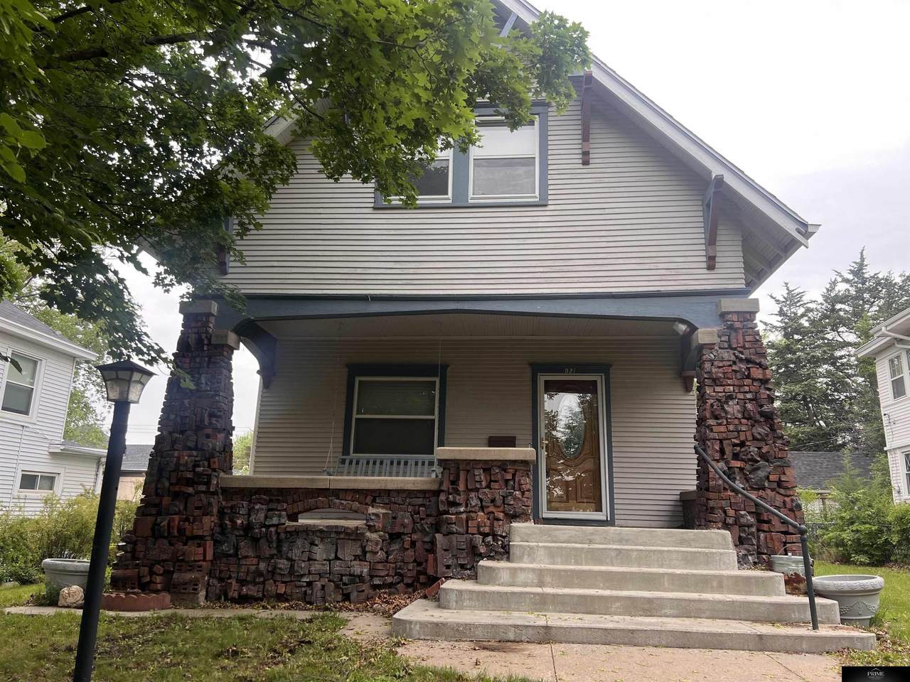 921 Beaver Avenue - Photo 1