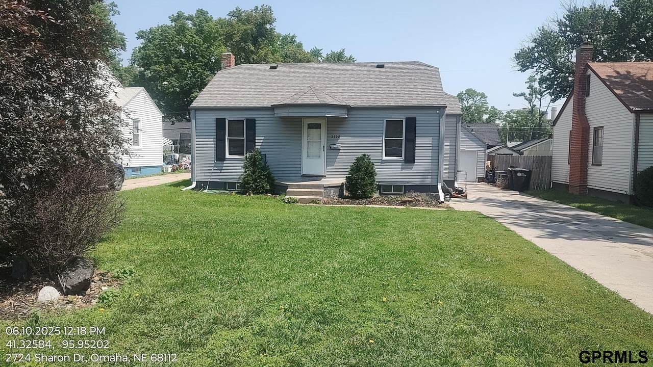 2728 Sharon Drive - Photo 1