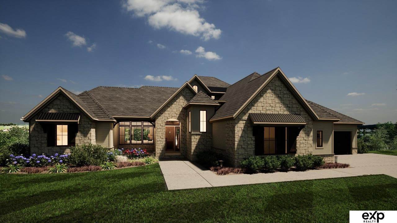 5807 206 Street - Photo 1