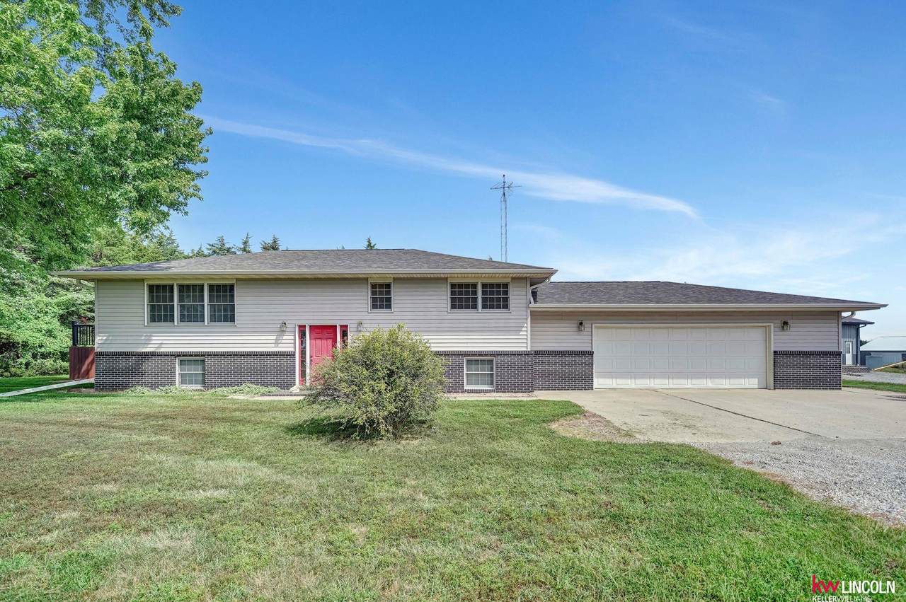 45950 45 Road - Photo 1