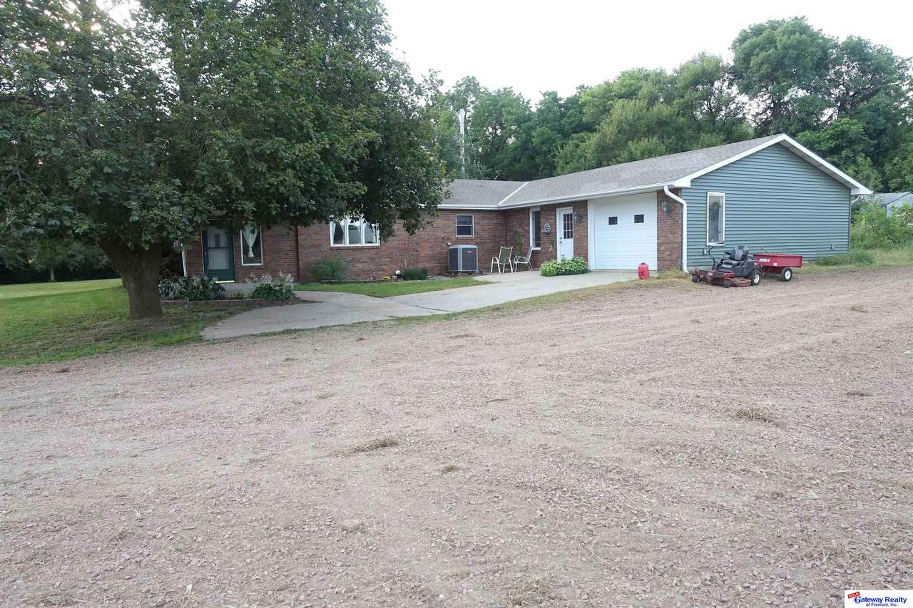 832 Foothill Road - Photo 1