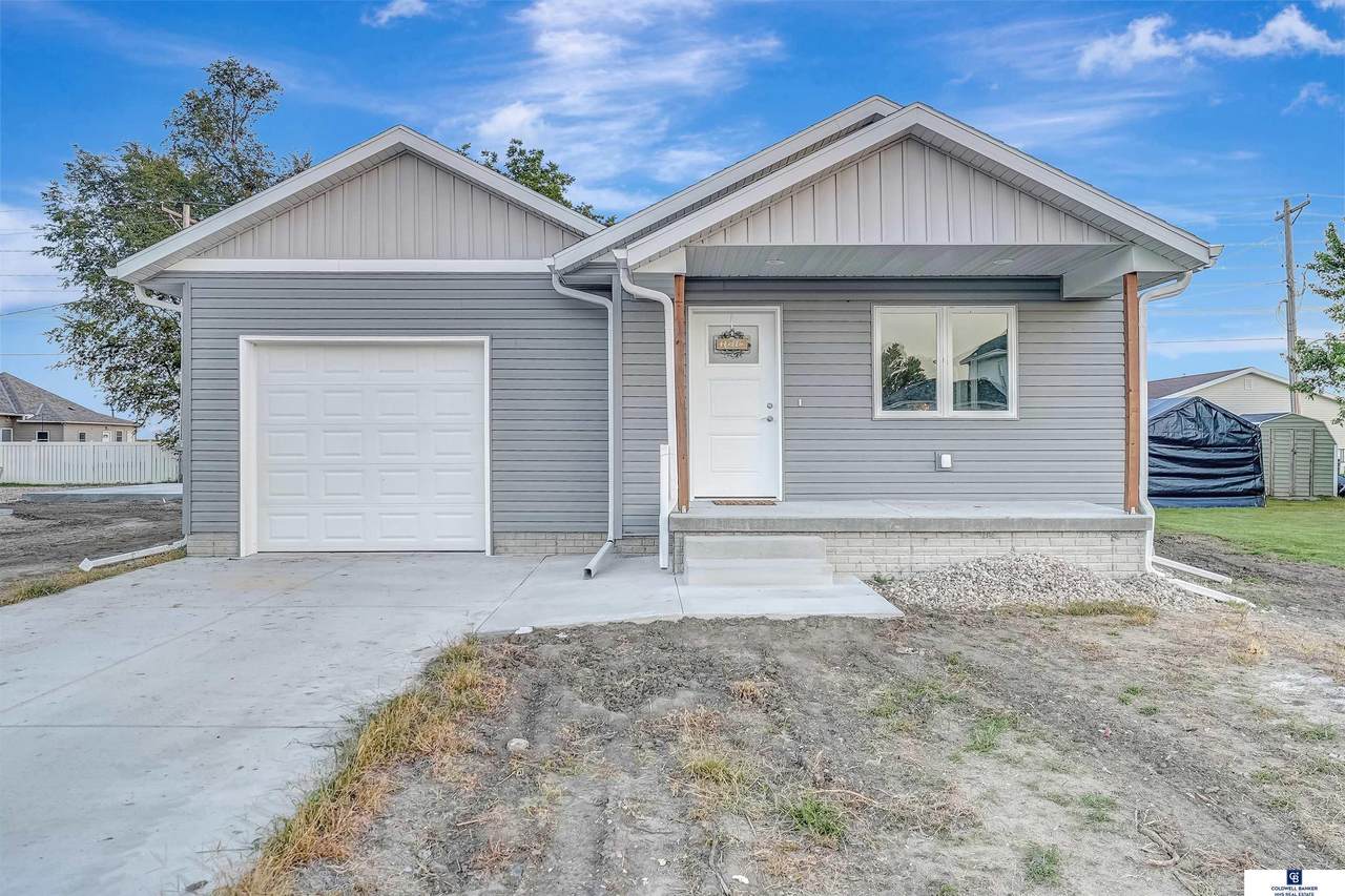 113 Fourth Street - Photo 1