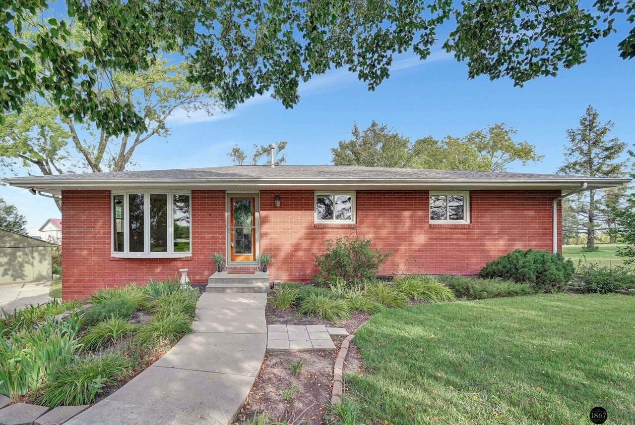 11251 56th Street - Photo 1