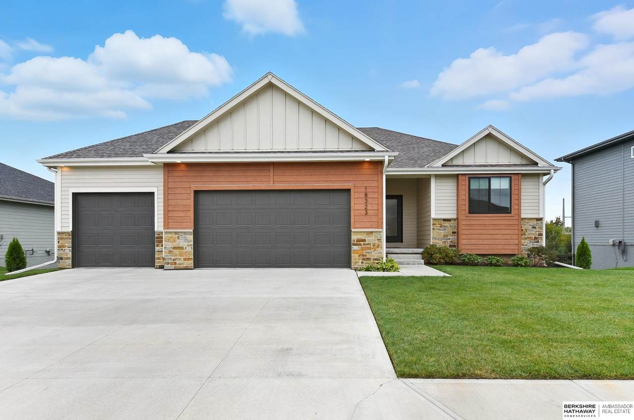 18323 Patrick Avenue - Photo 1