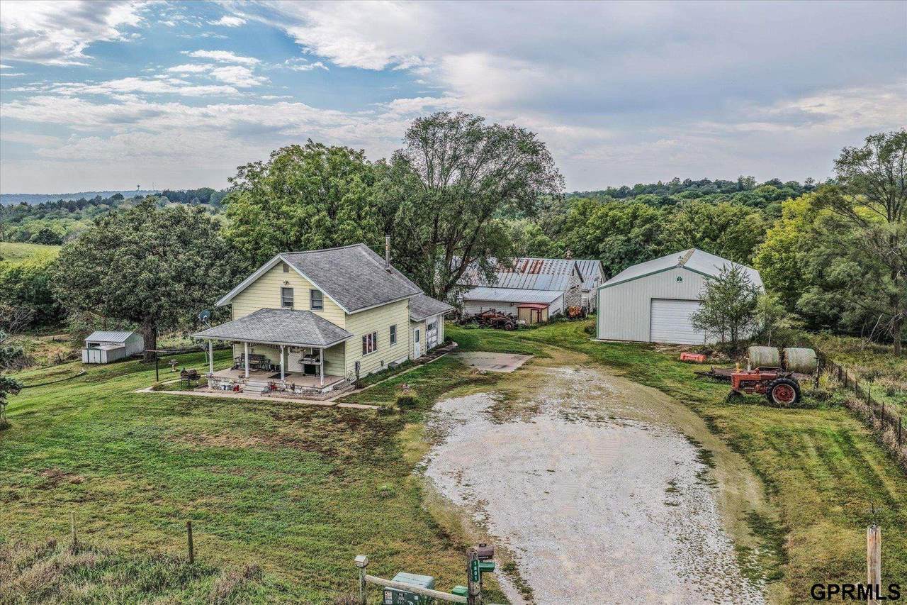1801 Pinecrest Road - Photo 1
