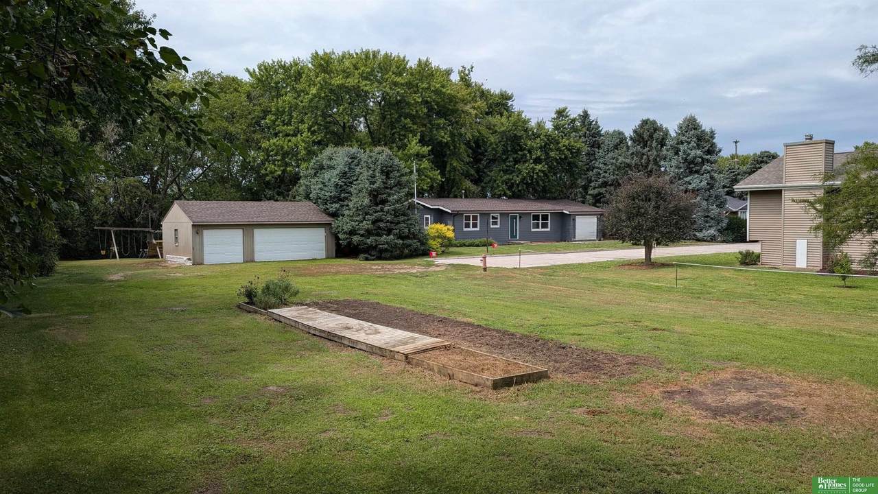 1181 10th Street - Photo 1