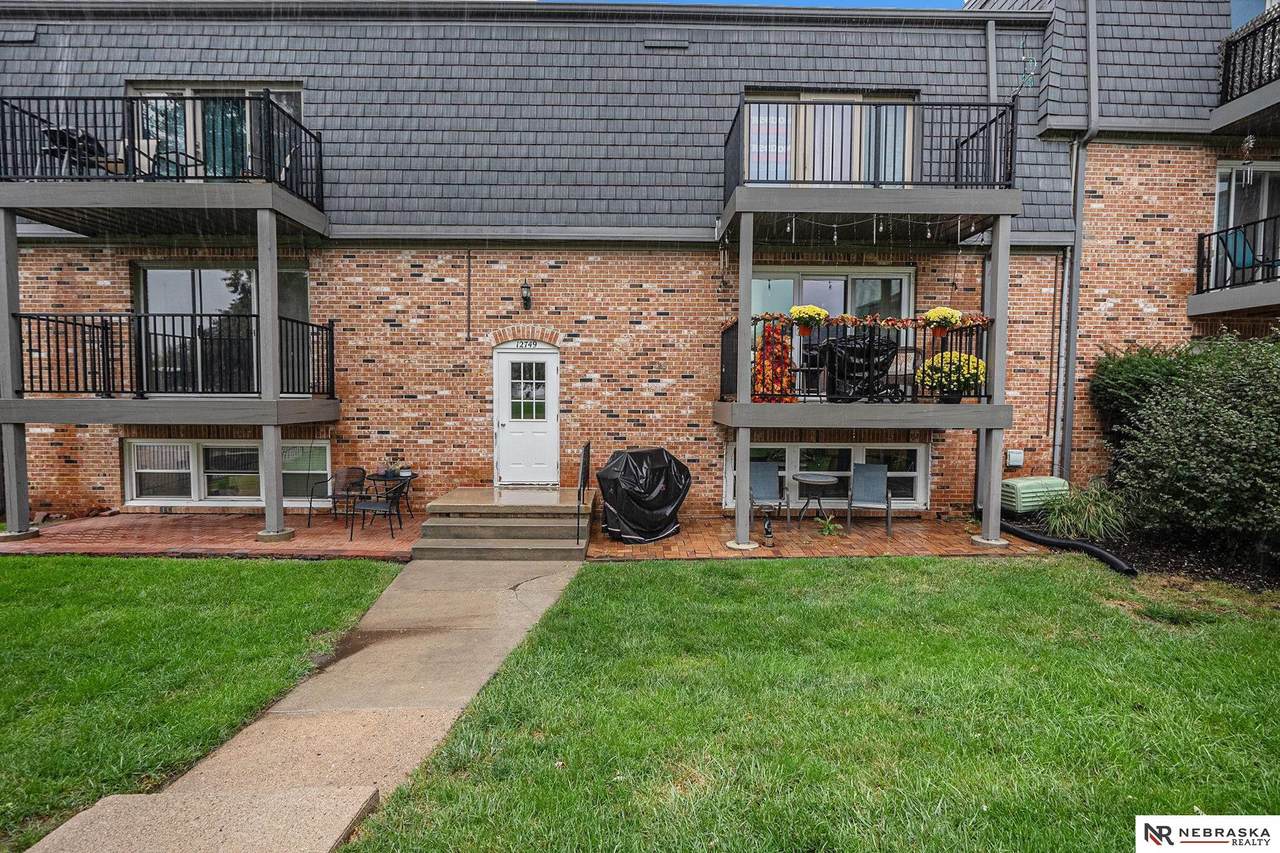 12749 Woodcrest Plaza - Photo 1