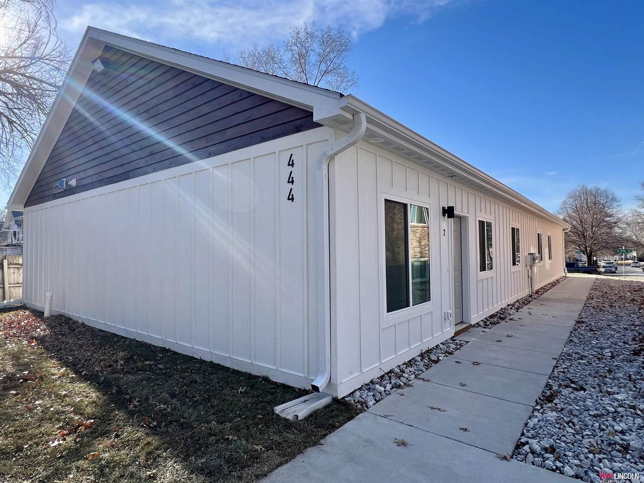 444 27Th Street - Photo 1