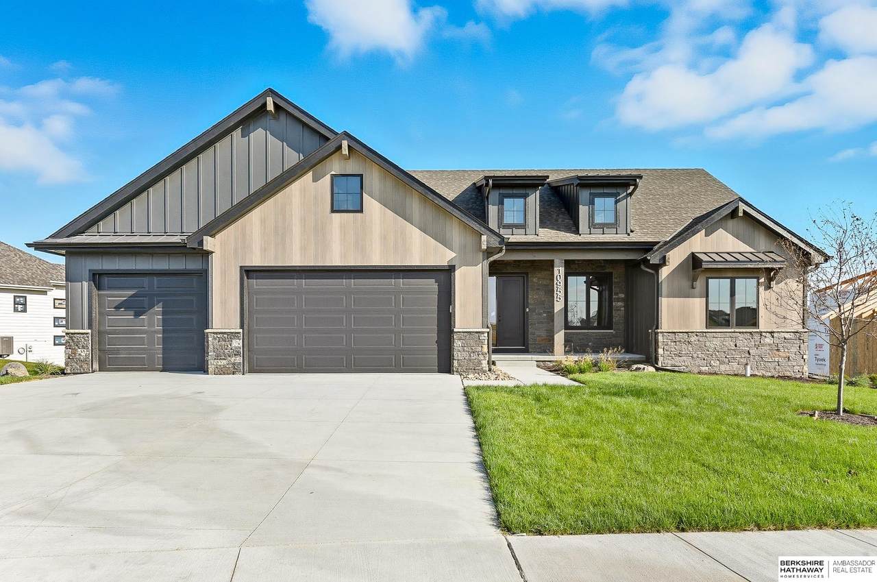 10955 102nd Street - Photo 1