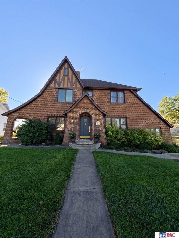 418 Amity Street - Photo 1