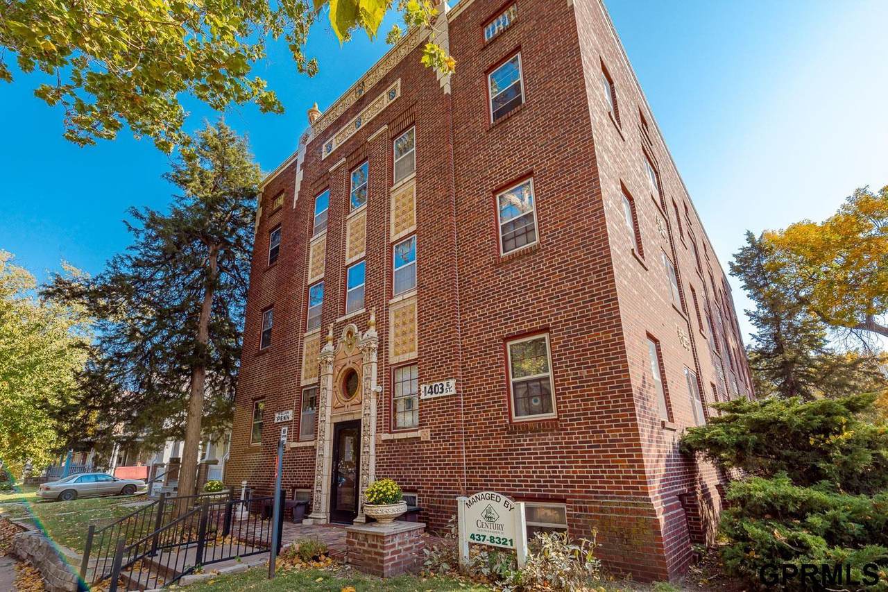 1403 E Street - Photo 1