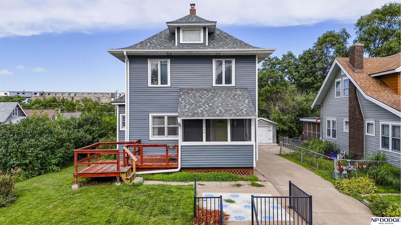 3224 32nd Avenue - Photo 1