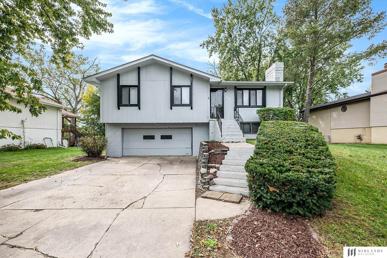 4701 Schroeder Drive - Photo 1