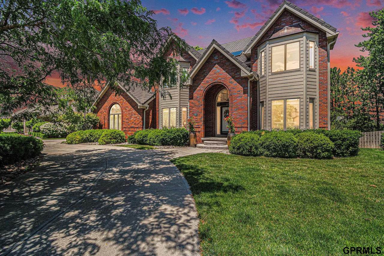 13624 Parker Circle - Photo 1