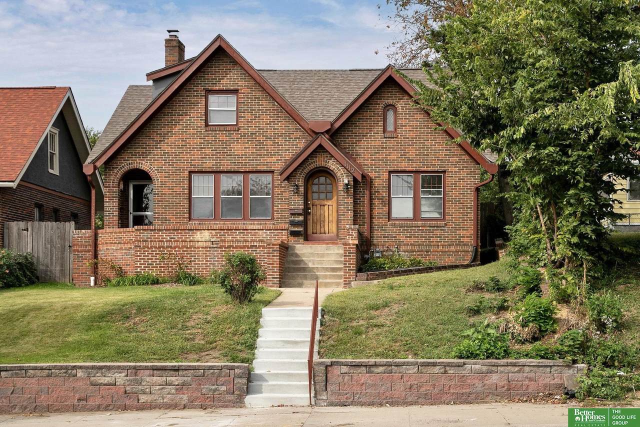 1112 60th Street - Photo 1