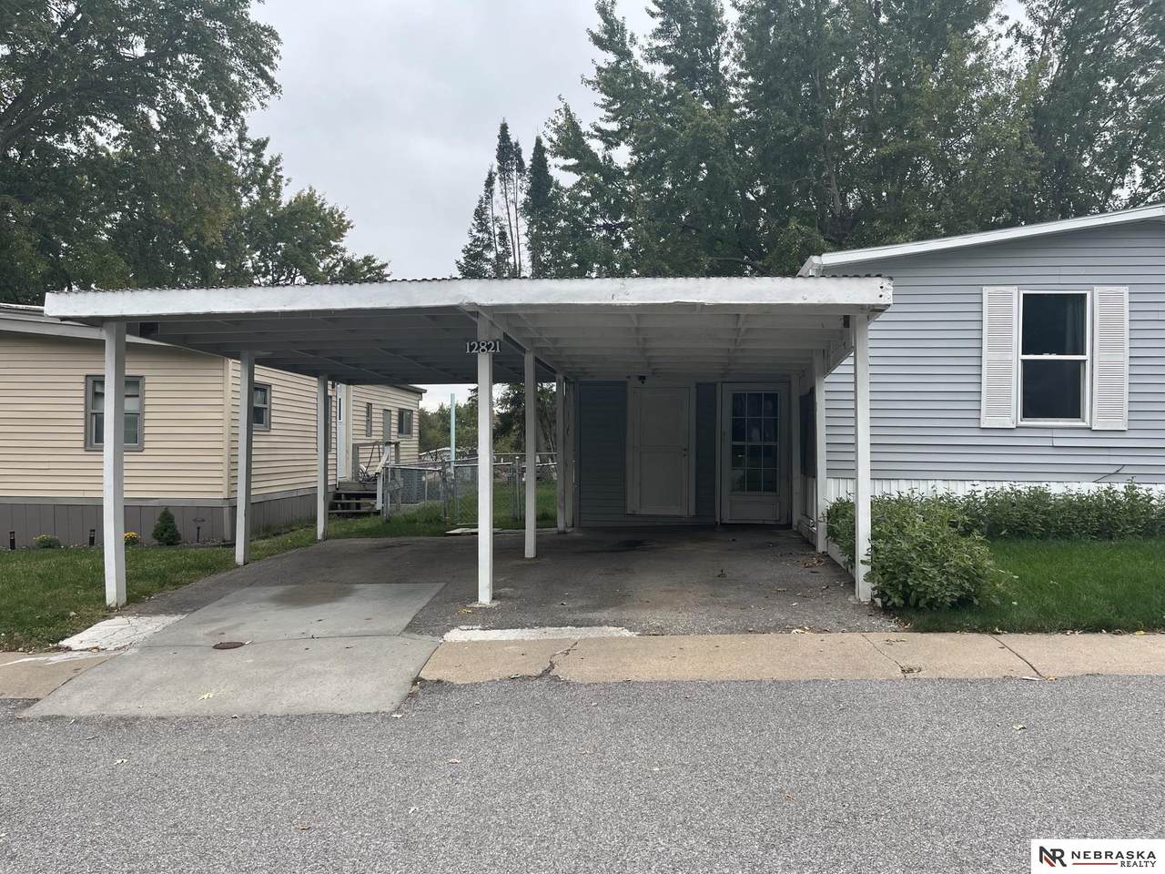 12821 Glenvale Plaza - Photo 1