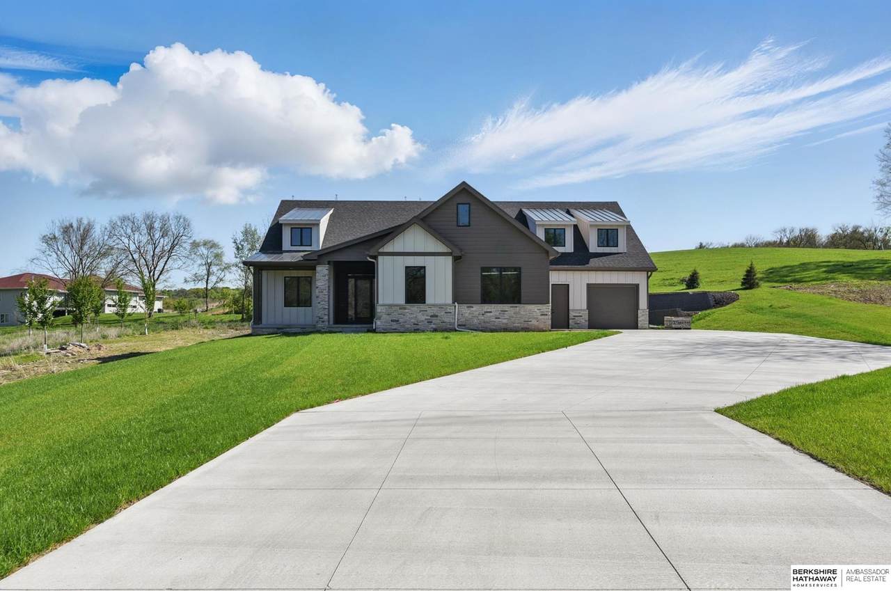 6511 Garvin Street - Photo 1