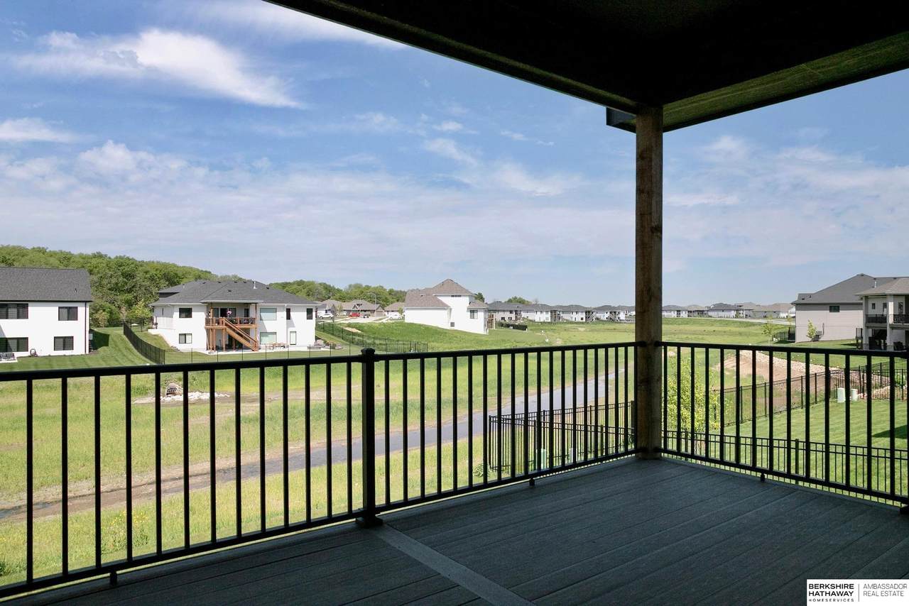 10314 97th Street - Photo 1