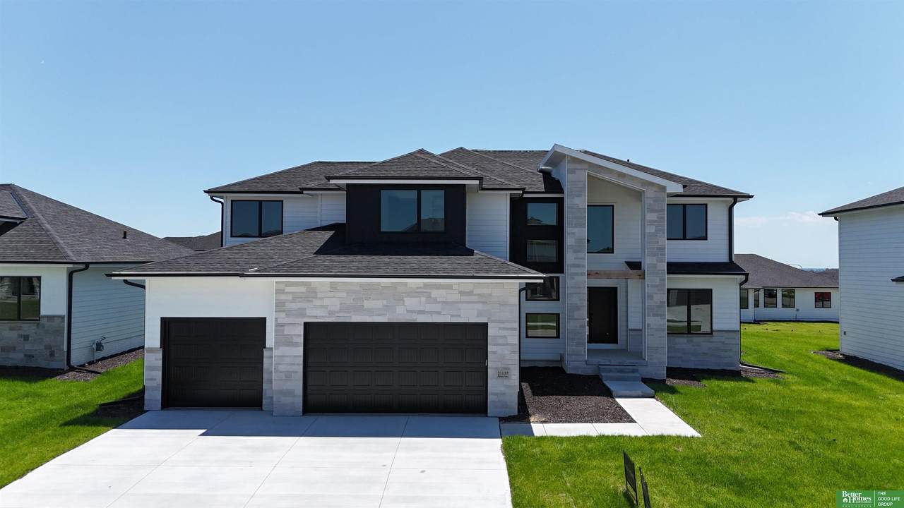 21137 Ellison Avenue - Photo 1