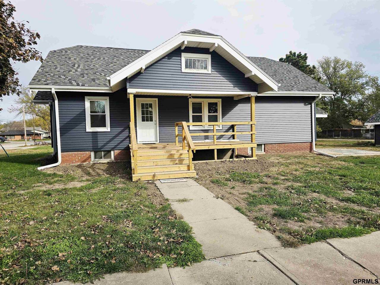 508 7th Street - Photo 1