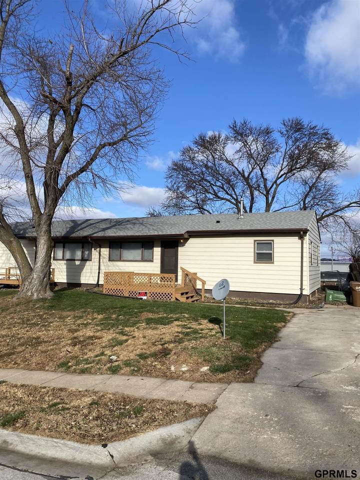 2210 Power Drive - Photo 1