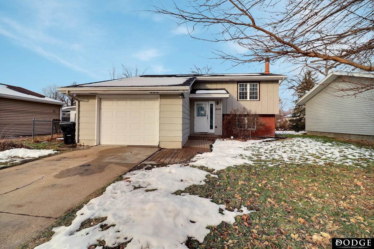 1620 2nd Street - Photo 1