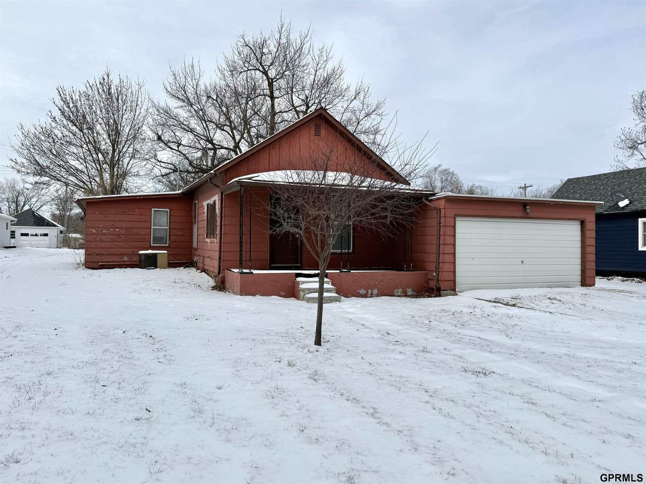 829 7th Avenue - Photo 1