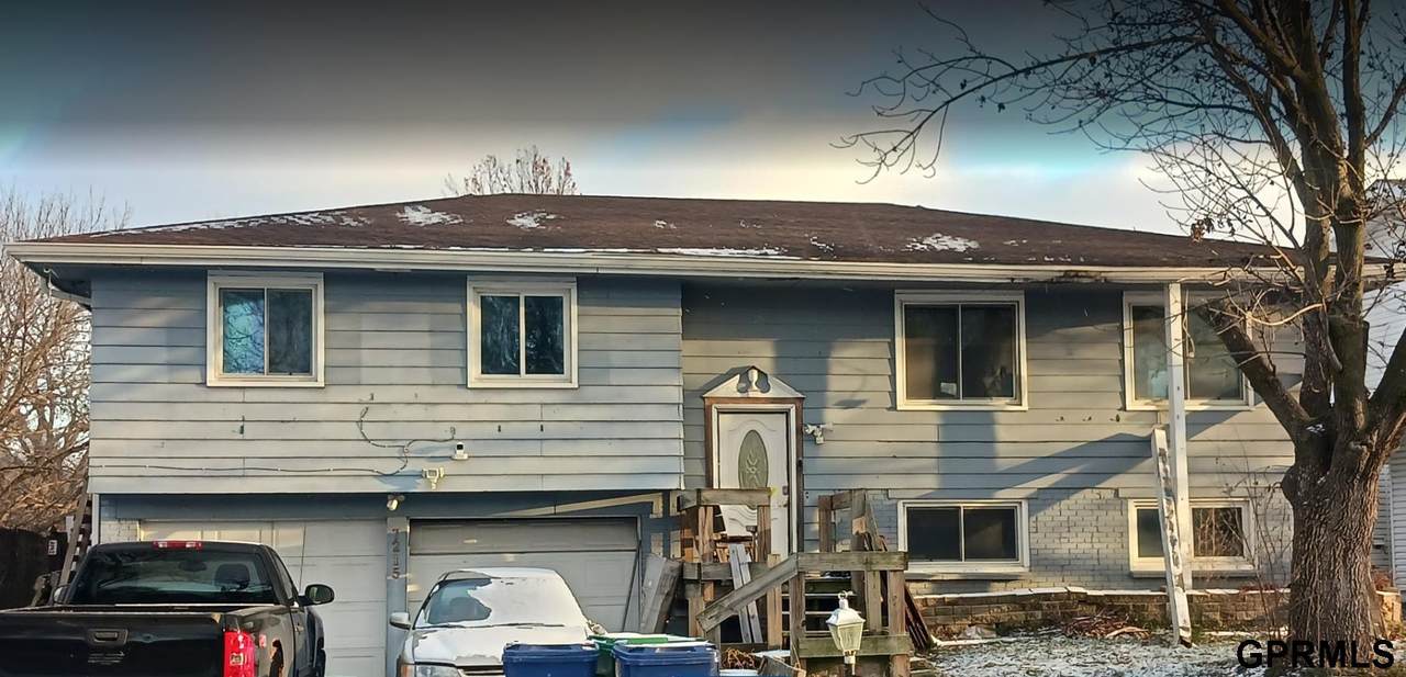7215 137Th Avenue - Photo 1