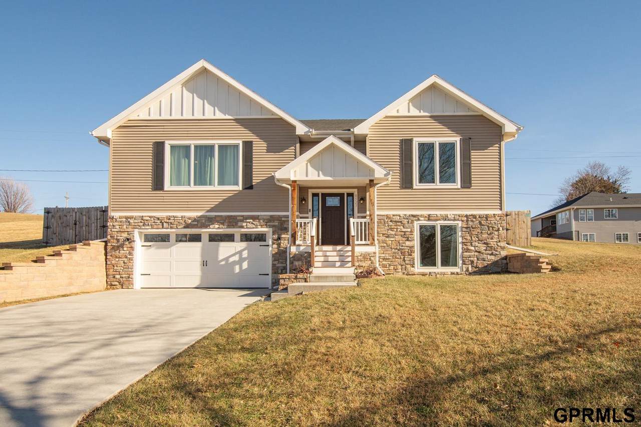 8523 Riverdale Road - Photo 1
