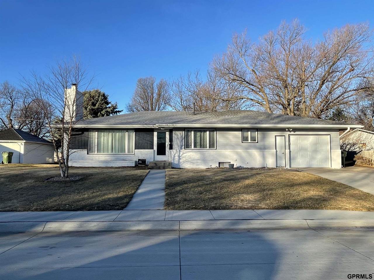 1041 11th Street - Photo 1