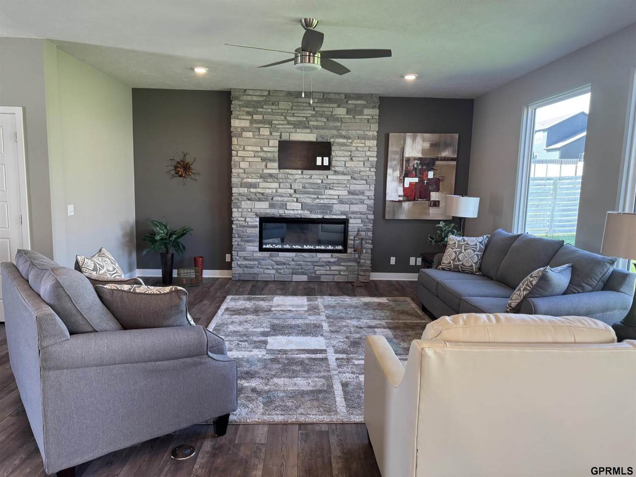 https://bt-photos.global.ssl.fastly.net/omaha/1280_boomver_1_22600378-2.jpg