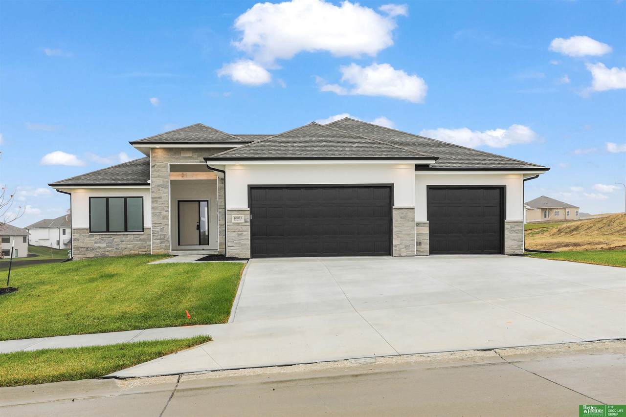 10023 Prospect Street - Photo 1