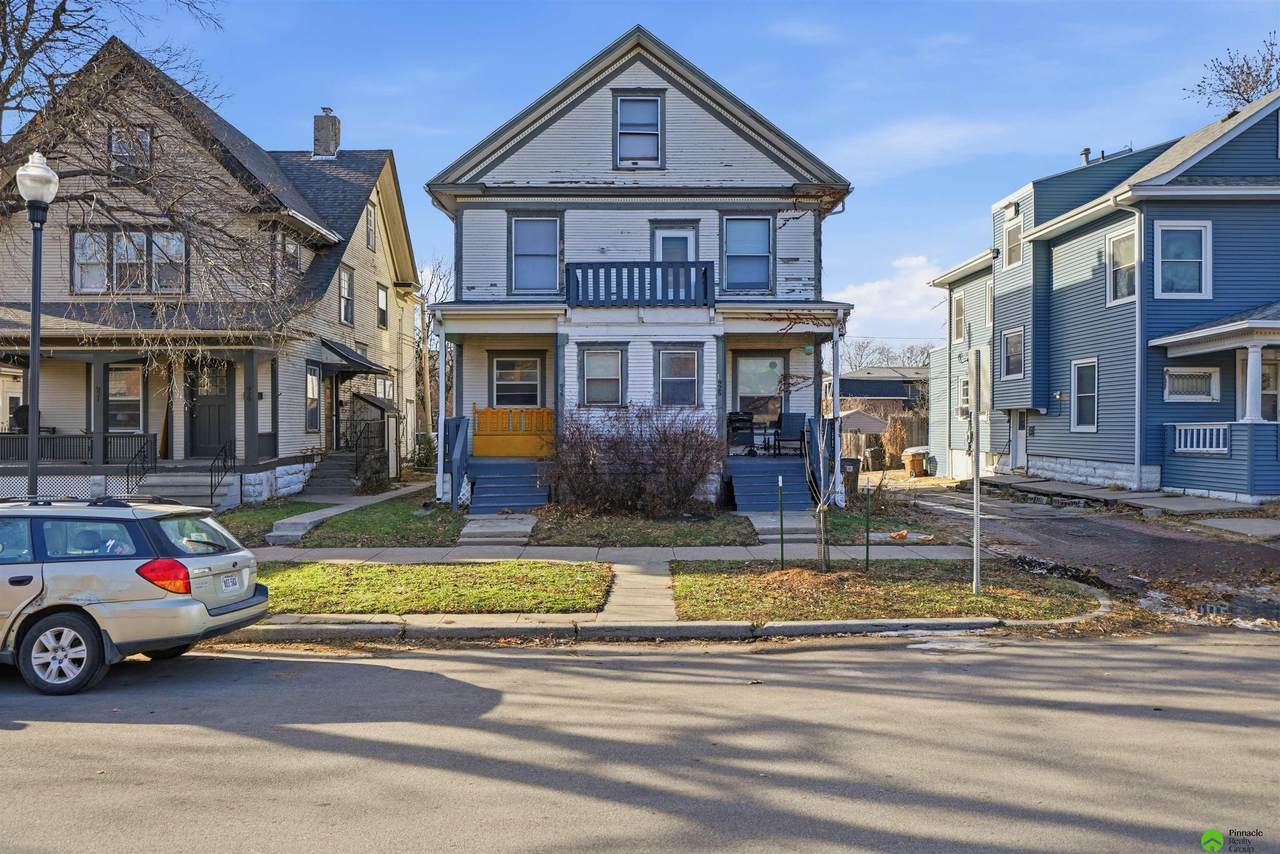 925, 929 Goodhue Boulevard - Photo 1