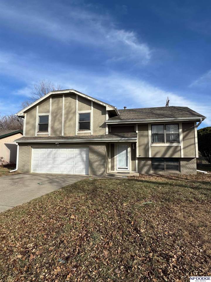 11260 Erskine Street - Photo 1