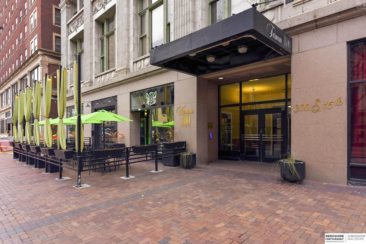 300 16th Street - Photo 1