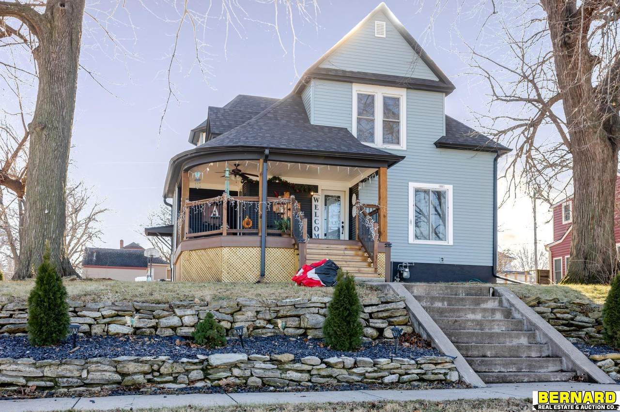 703 13th Street - Photo 1