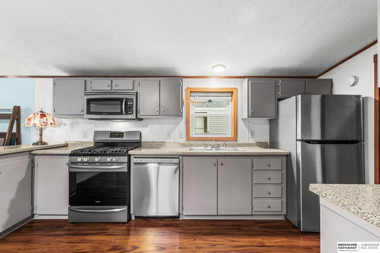 6363 Grover Street - Photo 1