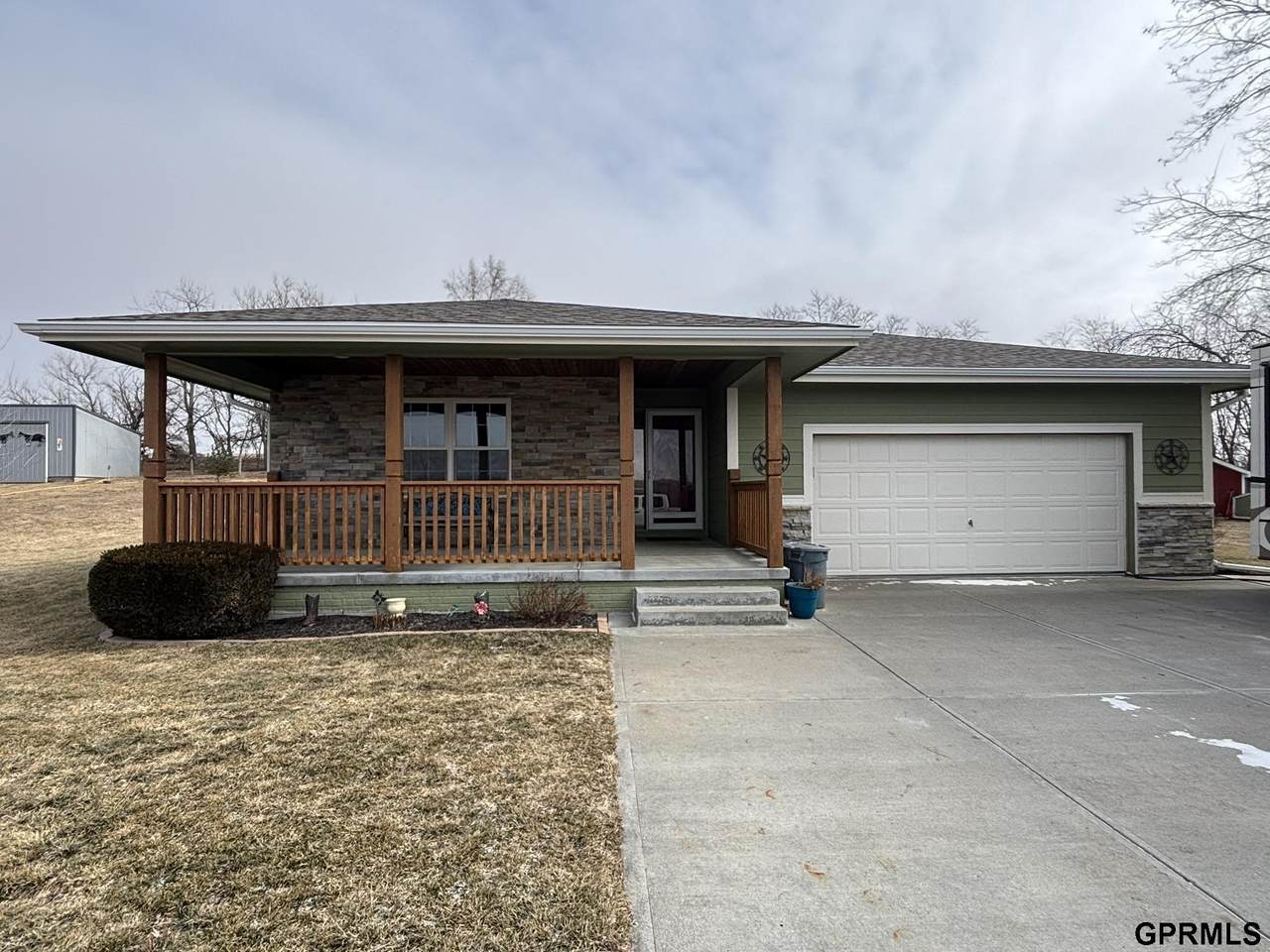 19810 Fairview Road - Photo 1